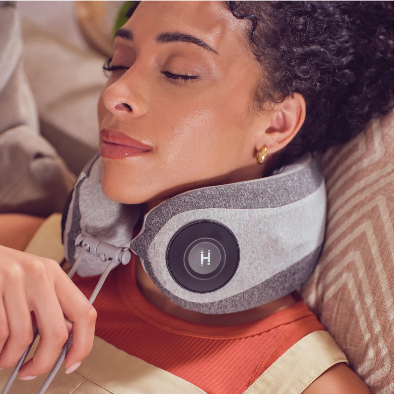 Deep Rhythmic Neck Massager - Image 3