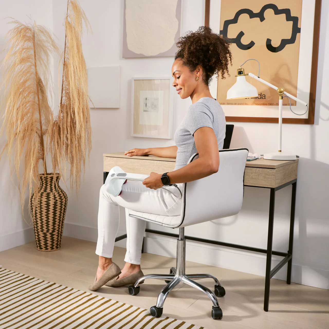 Duo Percussion Body Massager with Heat - Image 4