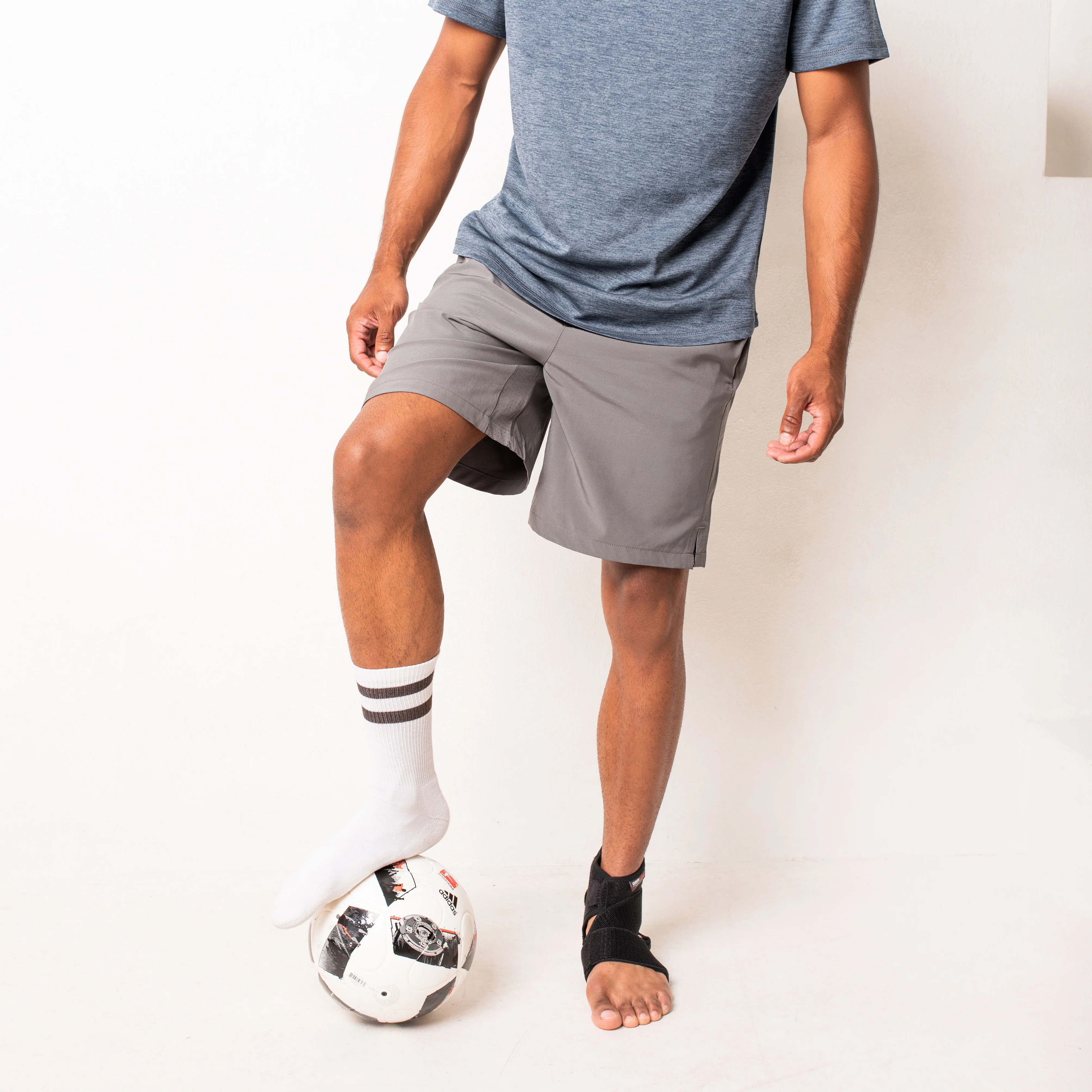 Hot and Cold Ankle Support - Image 3