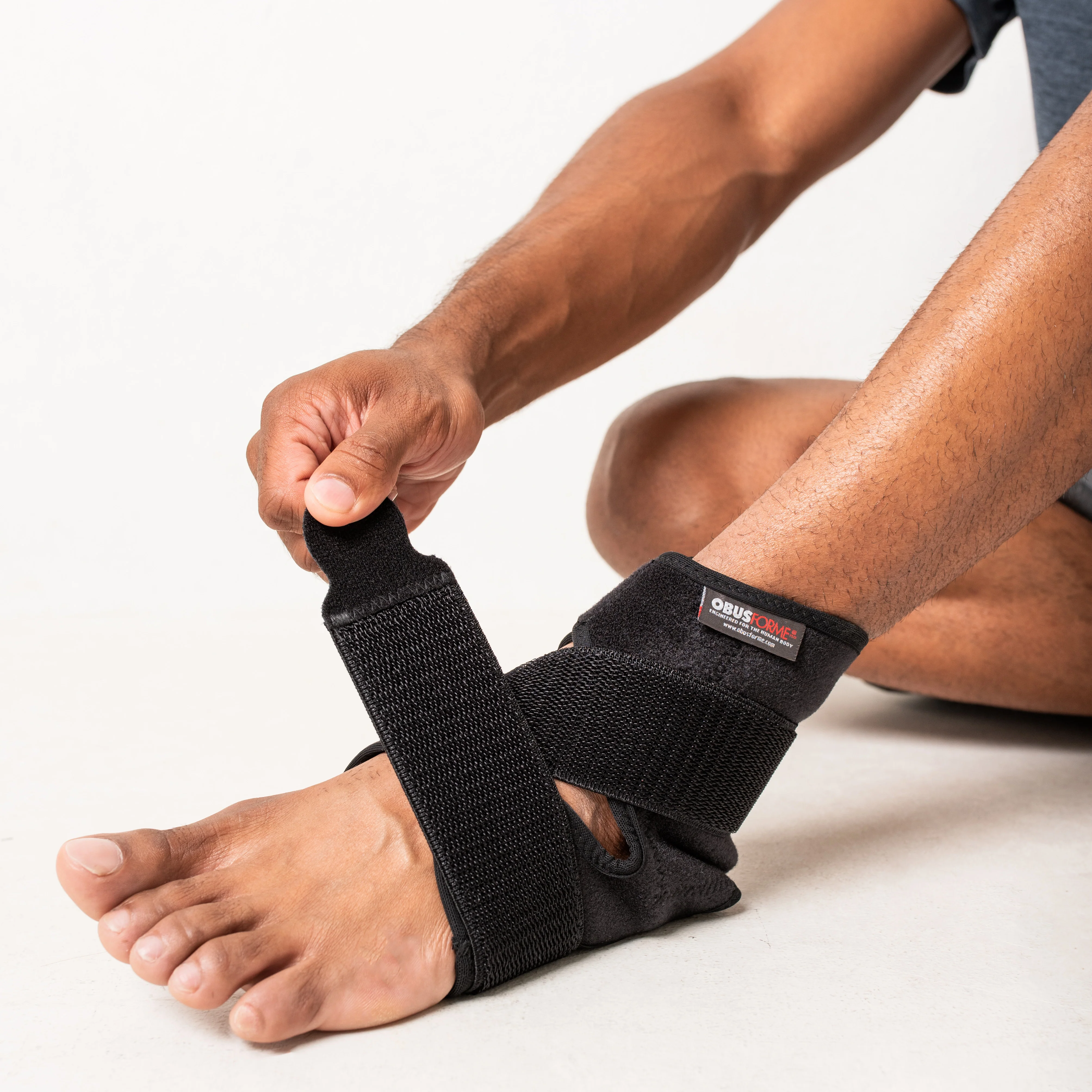 Hot and Cold Ankle Support - Image 4