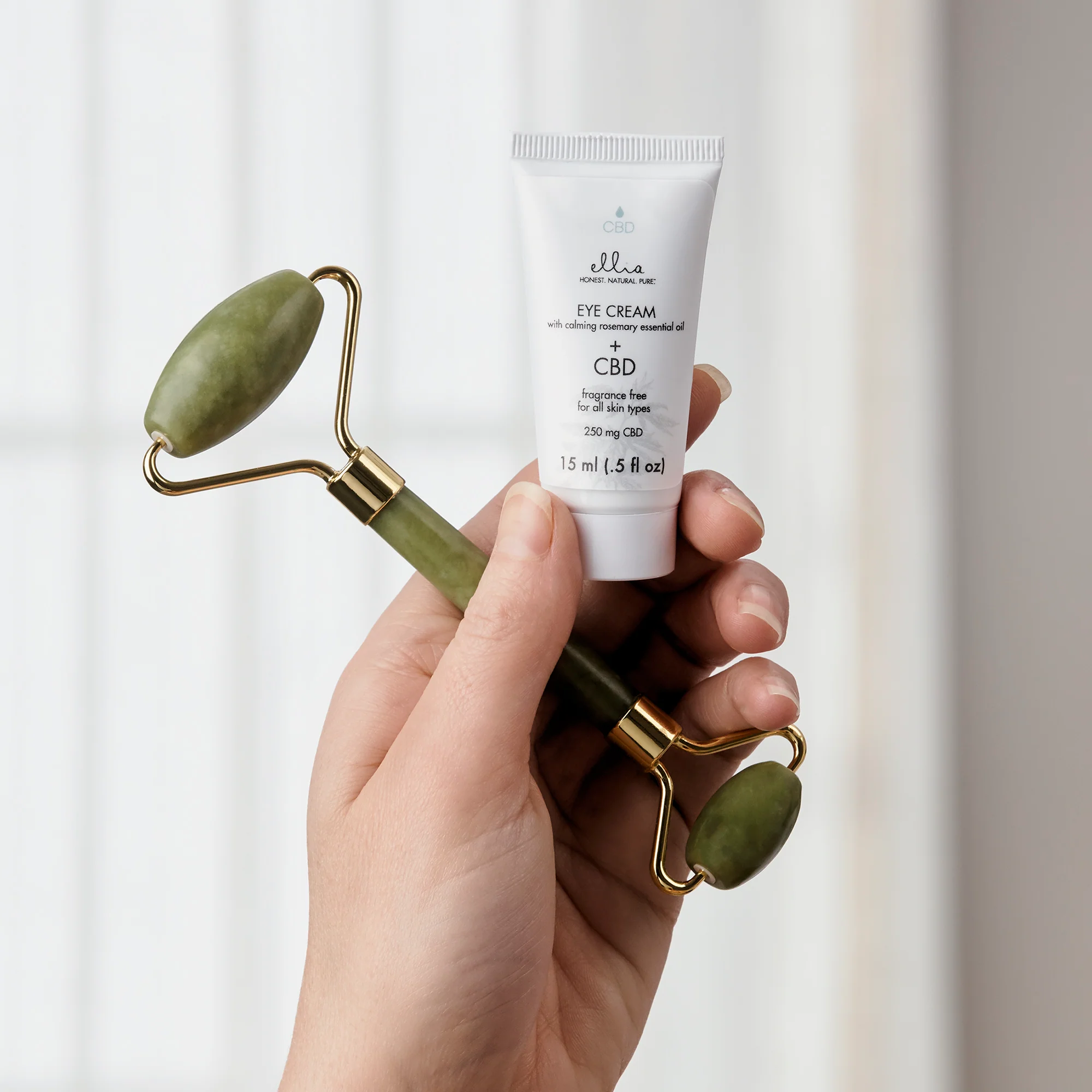 Jade Roller + Eye Cream - Image 4