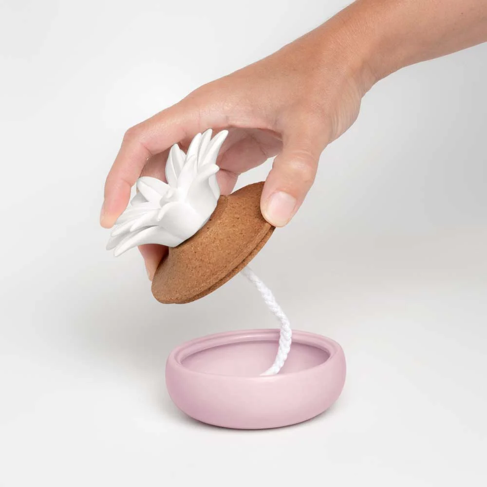 Lazy Daisy Porcelain Aroma Diffuser - Image 3